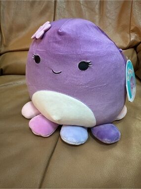 Violet the octopus Squishmallow 8 inch